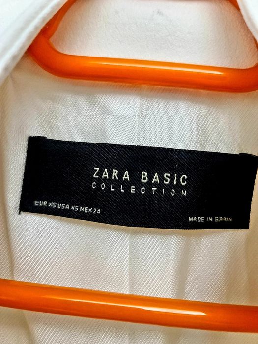 Sacou dama Zara alb / negru tip palton - Transport GRATUIT