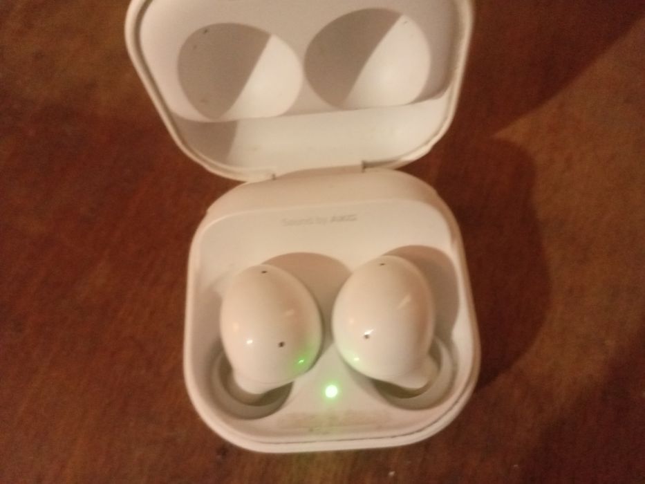 samsung galaxy buds 2