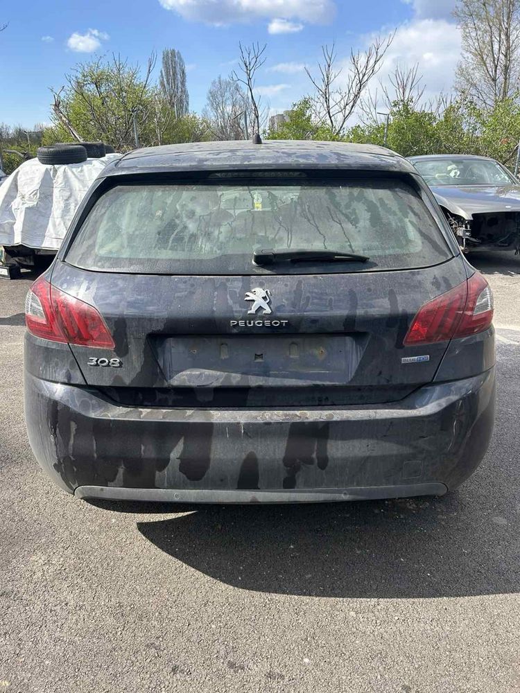 Peugeot 308 1.6hdi НА ЧАСТИ