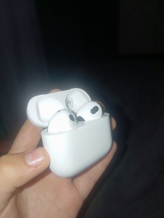 Продам аирподс обмен есть