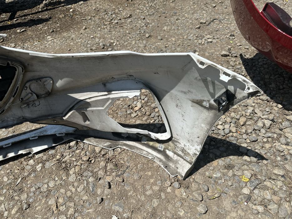 Предна броня за Ford Focus ST 2022