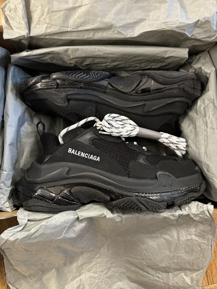 Balenciaga original