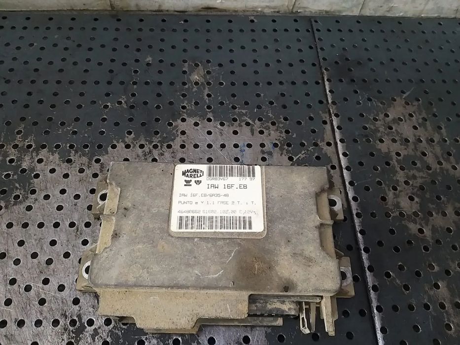 Ecu calculator motor 1.1 b fiat punto 1 176 iaw16feb 46480662