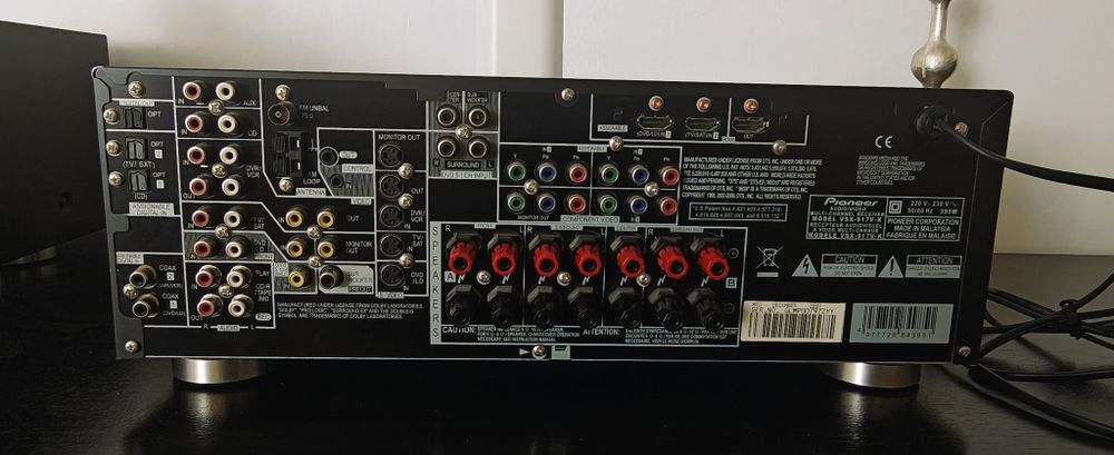 Linie audio Technics+ Receiver Pioneer 917 VK + boxe Infinity Beta