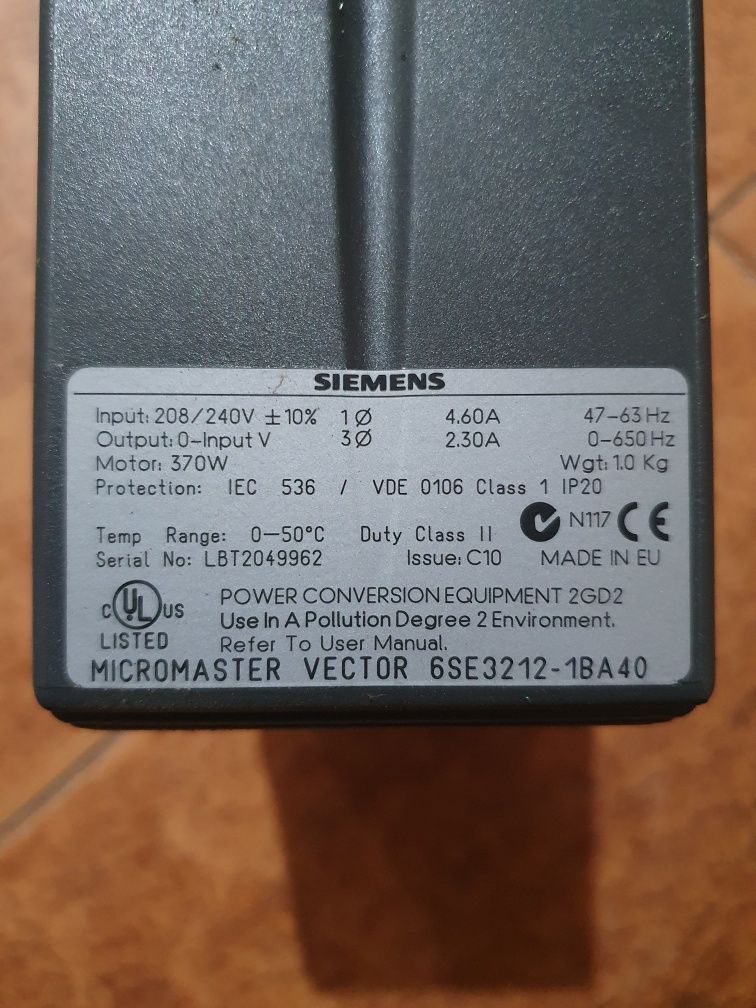 Invertor micromaster vector siemens