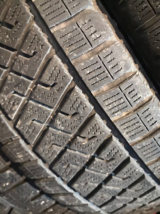 215 75 16 C 16 цола гуми за бус лекотоварни гуми за бус lassa