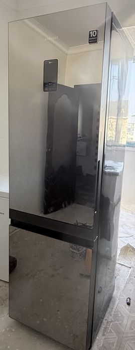Холодильник Samsung