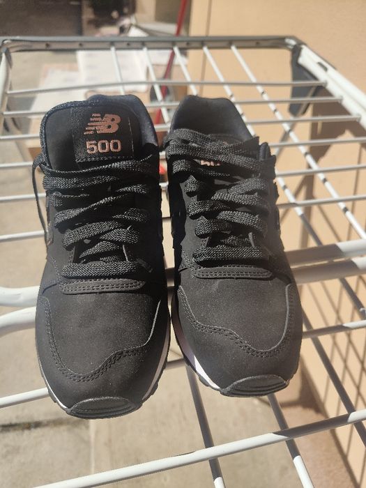 Vând pantofi sport New Balance 37.5