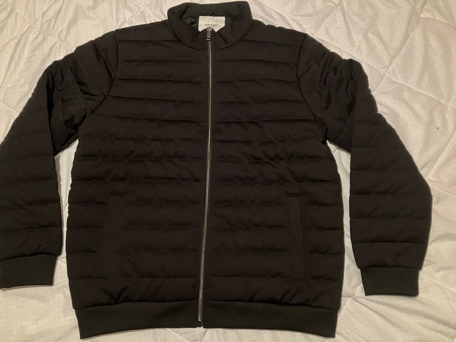 Спорно-елегантно мъжко яке