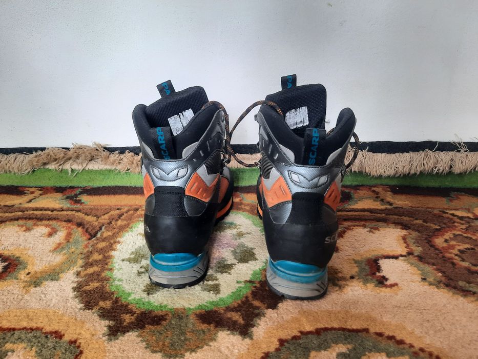 Bocanci Scarpa alpinism