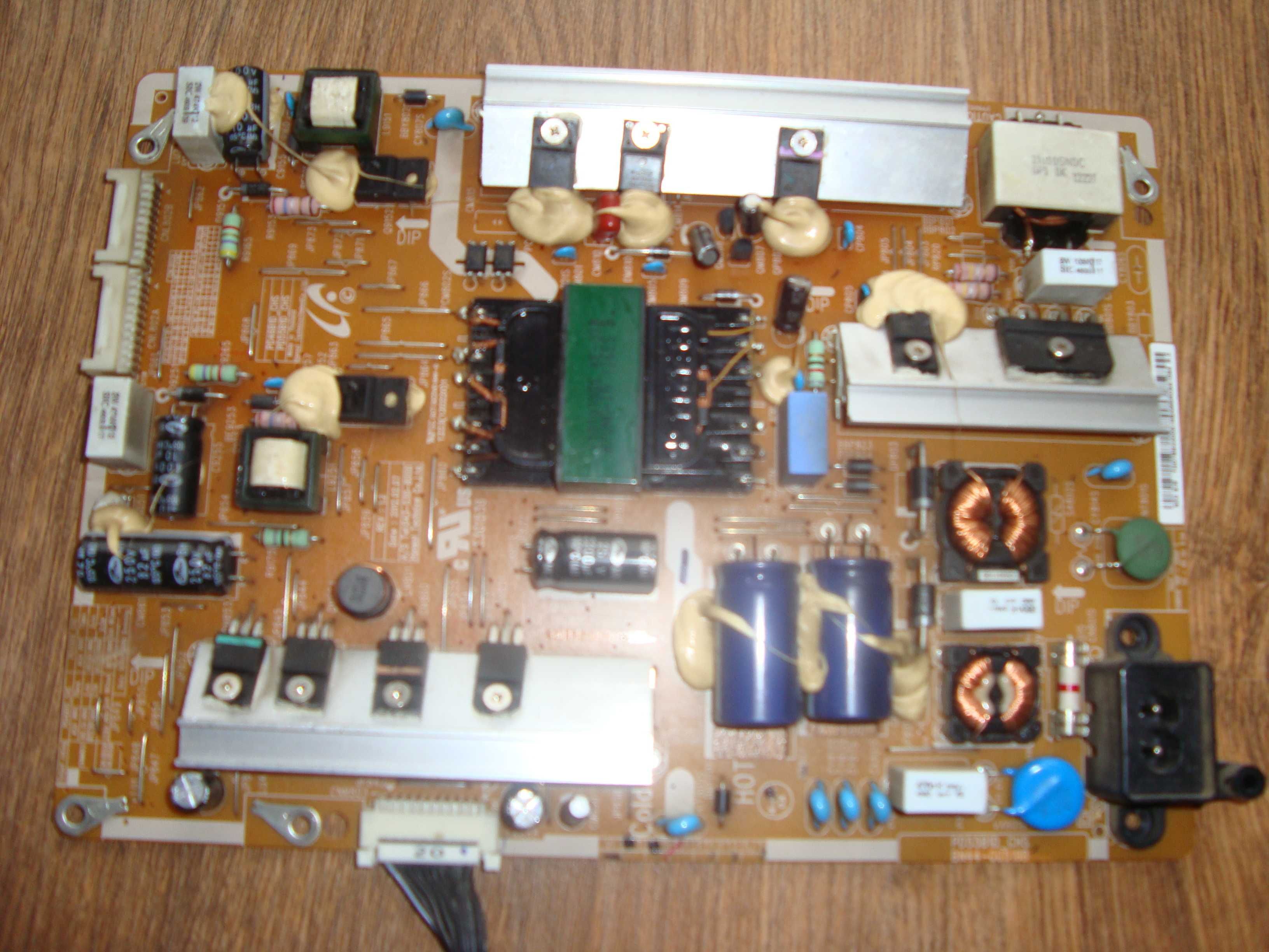sursa - bn44 -00869a/00519b/00698a/bn94-10712a