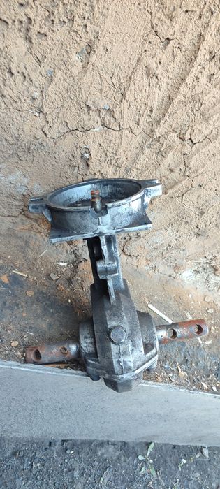 Цена 30000 Редуктор от мотокультиватора "пчёлка"