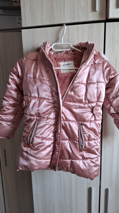 Зимно яке 116-122 lc waikiki