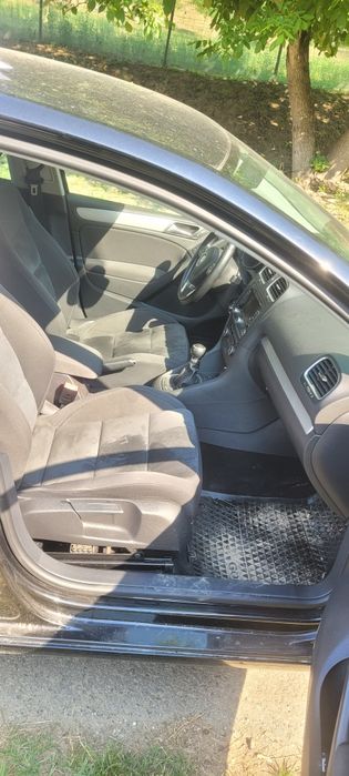 Vând Volkswagen golf 6