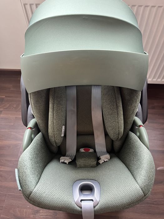 Scoica Cybex Cloud T Plus i-size, culoare Leaf green