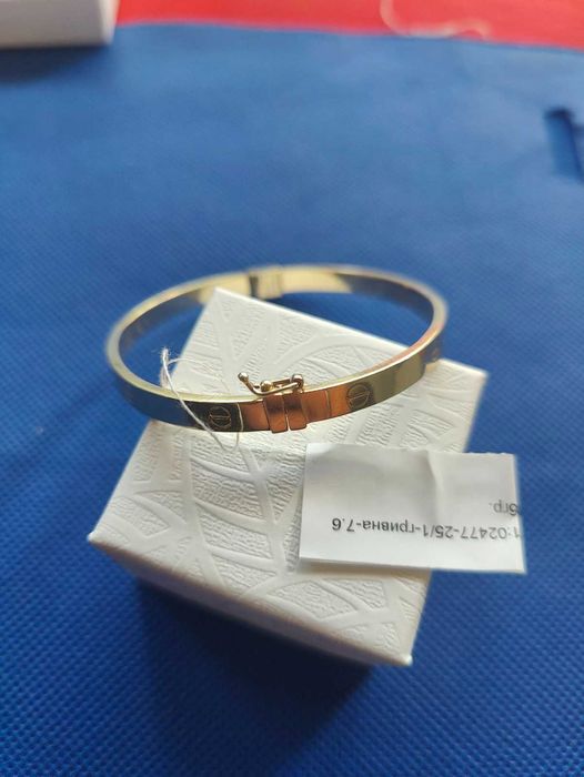 Златна твърда гривна 7.66гр 14К