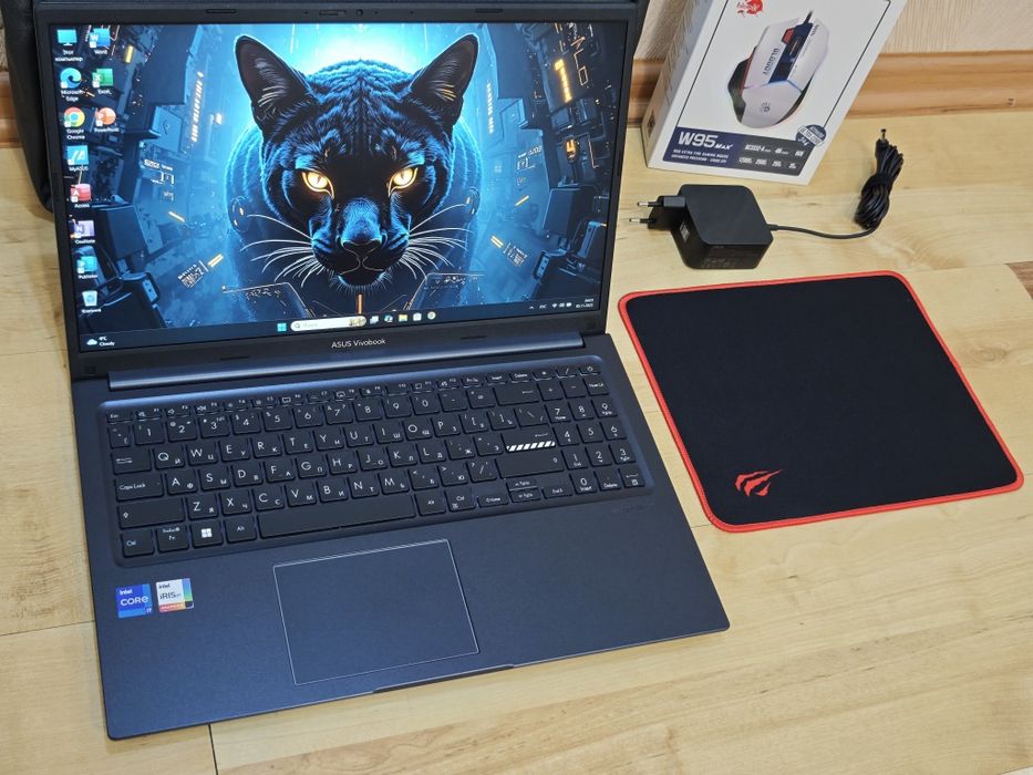 x12 ядер Core i7 13 gen ОЗУ 24 GB SSD M2 1024 GB мощный ноутбук ноутбу