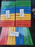 72 carlige rufe color și pt hainele din camera copiilor