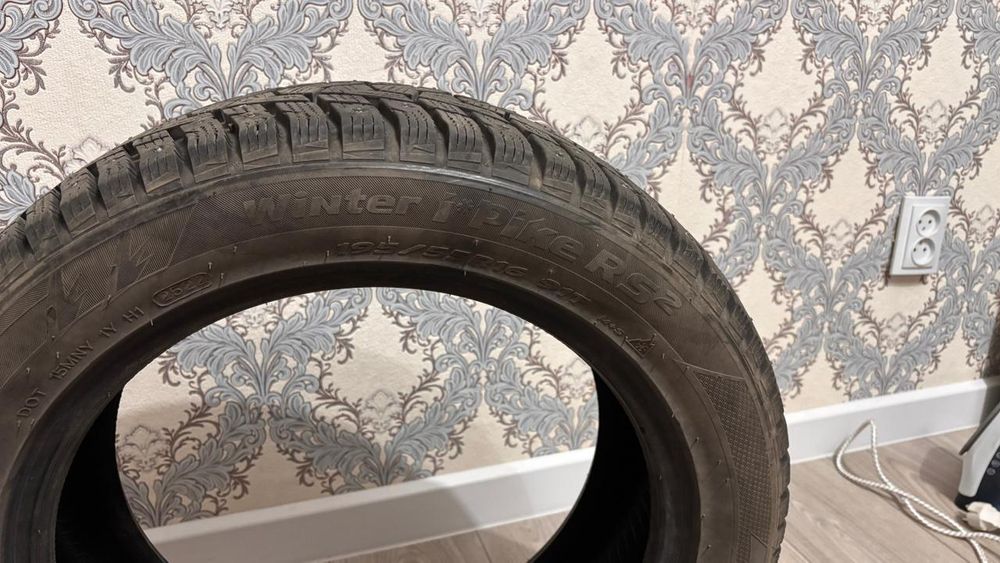 Зимняя Резина Hankook 195/55R16
