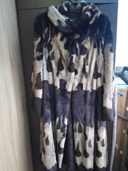 Продам шикарную норковую шубу