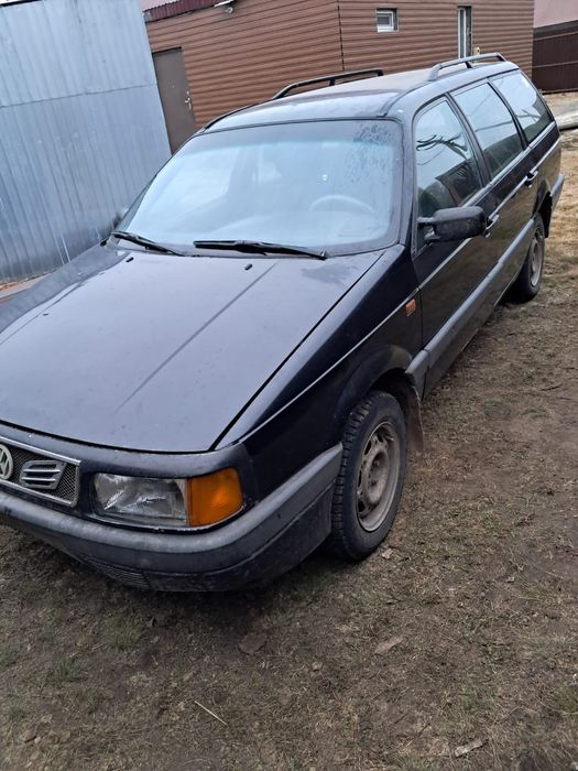 Продам Пассат. Машина на ходу.