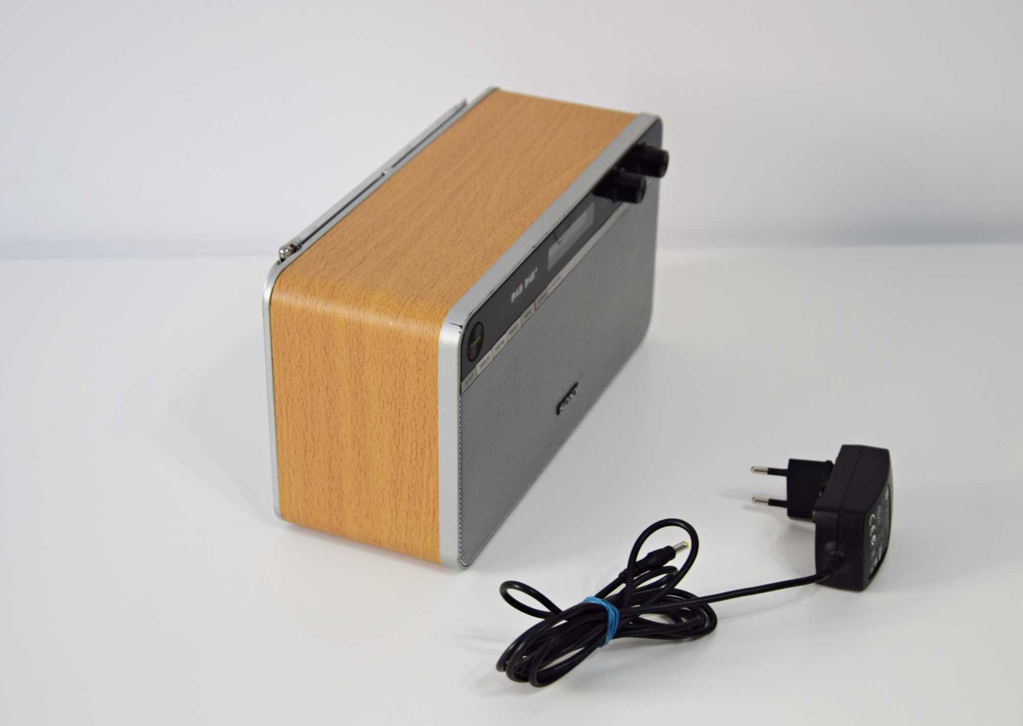 Radio Sony XDRS16DBP, Digital DAB radio cu ceas, boxa