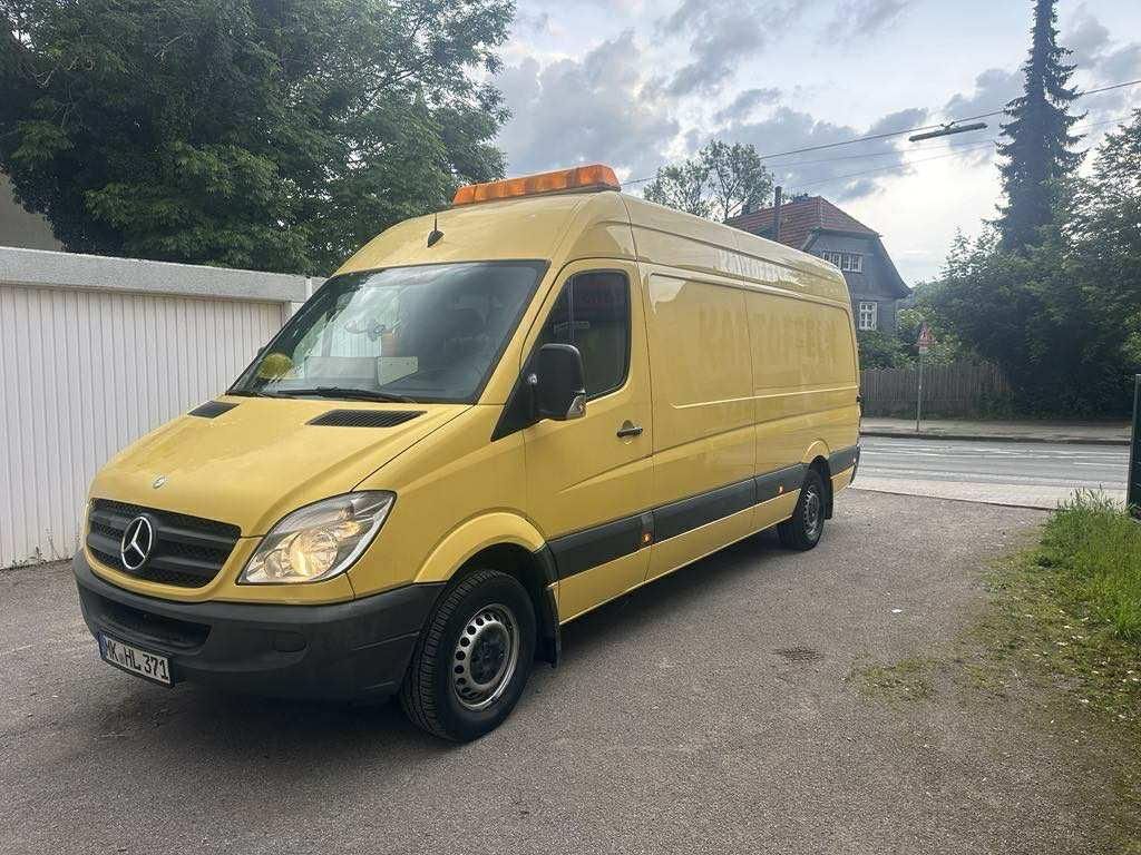 Mercedes sprinter 316
Într-o stare foarte bună 270