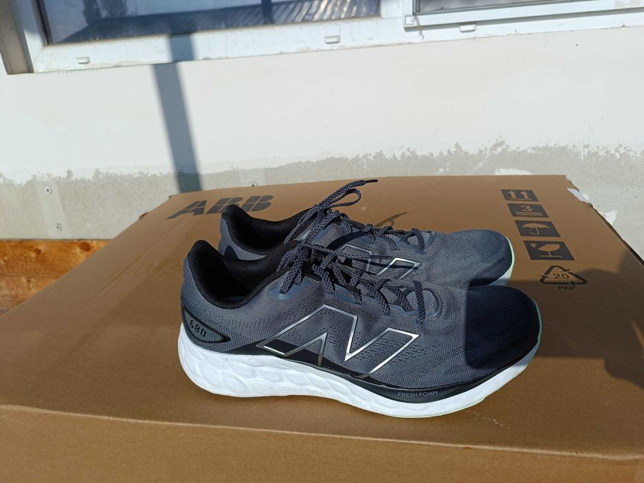 Маратонки new balance fresh foam 680 номер 47