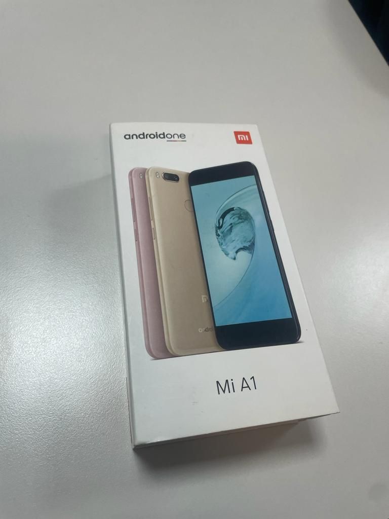 Сотовый Xiaomi Mi A1 в отличном состоянии, 64 GB