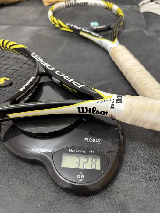 Racheta tenis Wilson x2 pro Open 299g si Geanta Wilson tour