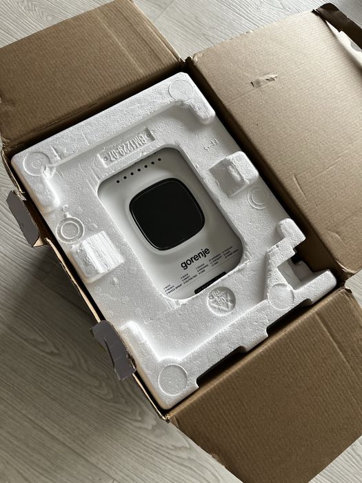 Masina de copt paine GORENJE BM910WII, 0.9kg, 15 programe, 550W, alb