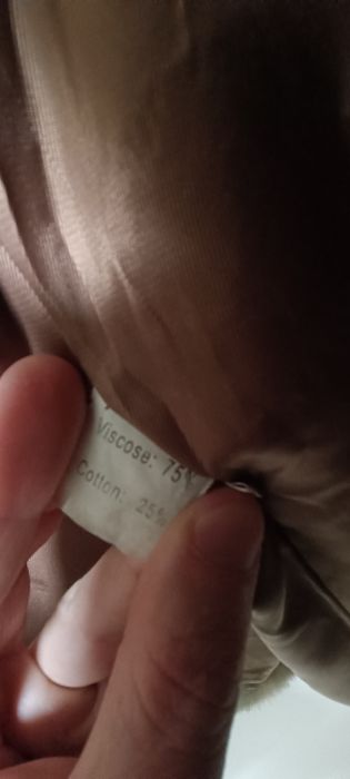 Vând geaca imitație blana mărimea M