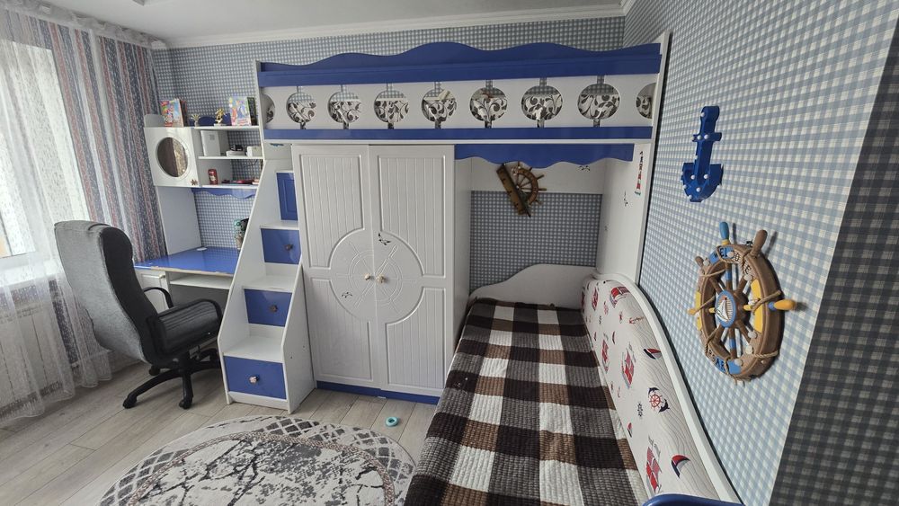 Продам детский спальный гарнитур в х/с