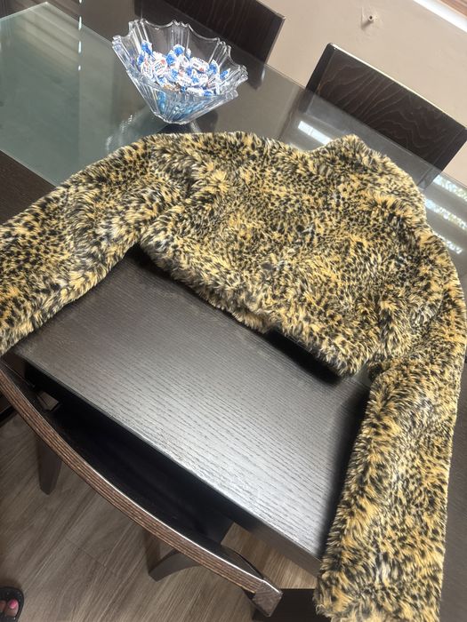 Ефектно палтенце лежпард