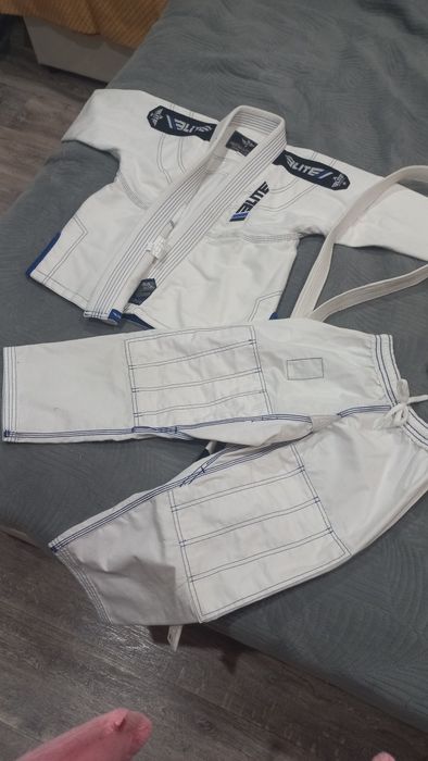 Продам кимоно для джуи джитсу