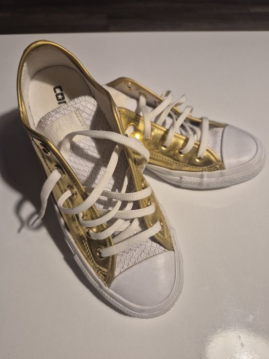 Converse дамски маратонки