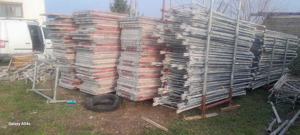 Vand 1000mp de schela nemteasca