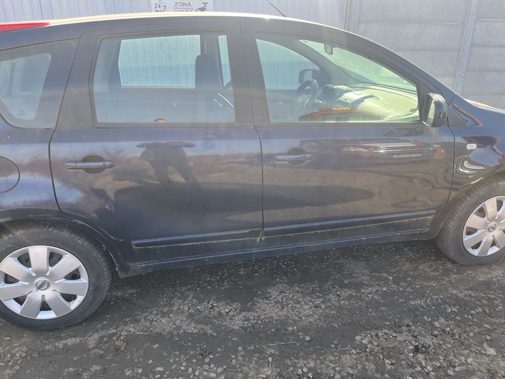 Vand bara fata si capota motor Nissan Note 2005-2010