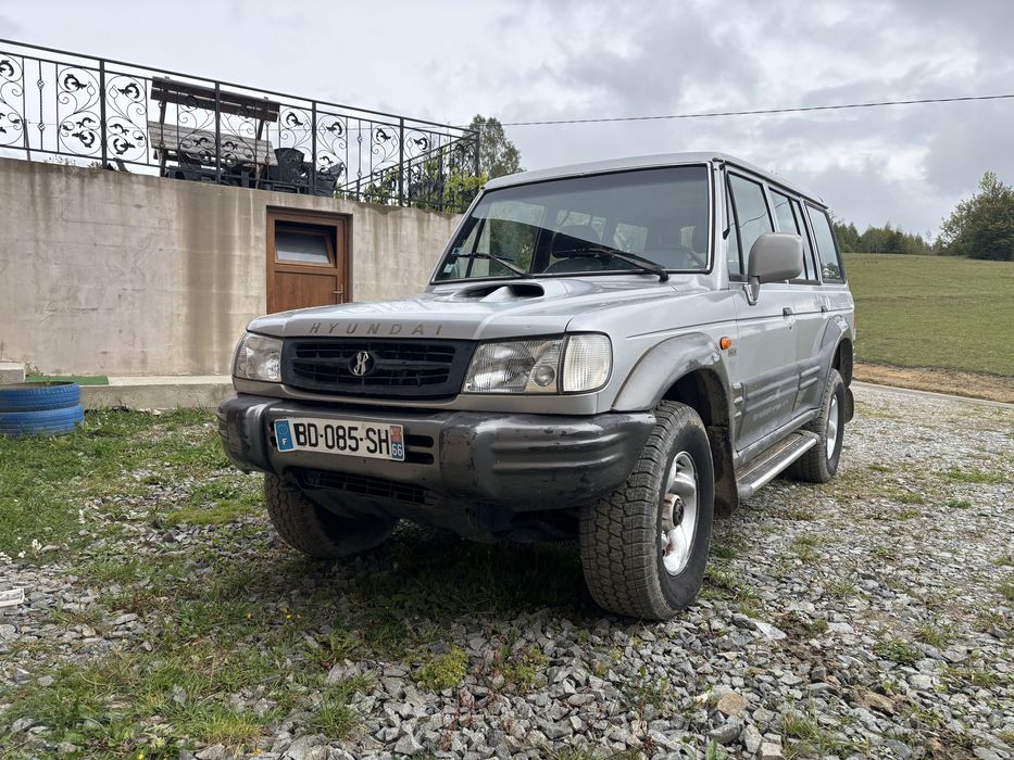Hyundai Galoper 2,5 D 4x4 cu treapta de forta