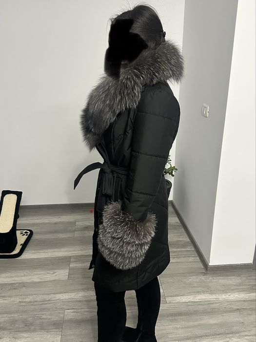 Vand 2 geci de fas cu blana natrurala