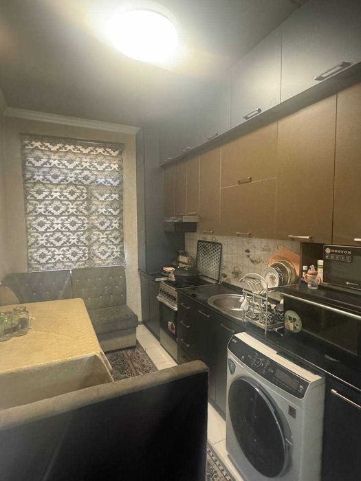 Продается 2х комнатная кв., на Яшнабадском районе 2/7/8 60м2