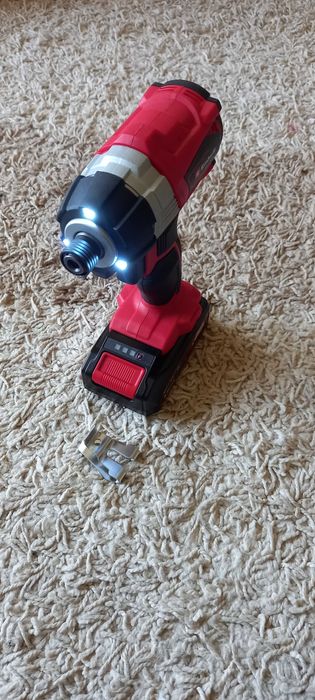 Surubelnita cu impact Einhell,  Brushless.  Noua, dar cu defect !