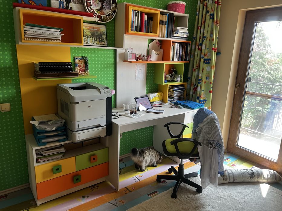 Vand mobila de dormitor pentru fetite