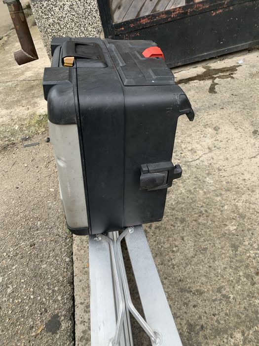 Десен куфар за BMW 1200 GS