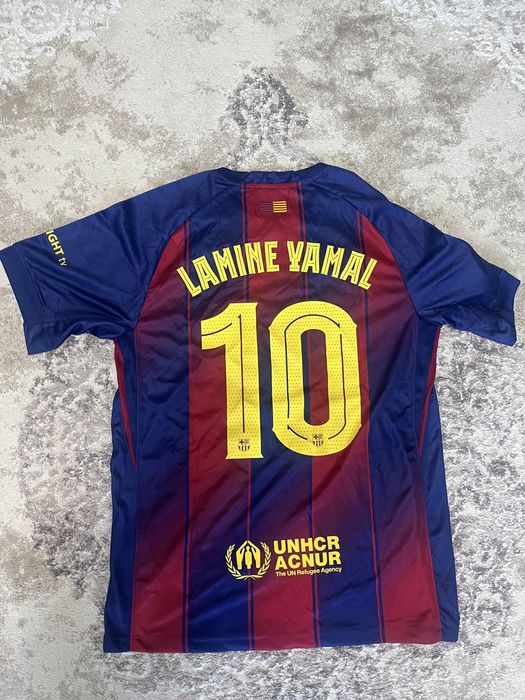 Tricouri barcelona, mai multe marimi disponibile