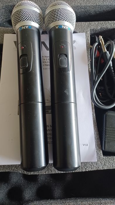 Микрофони безжични 2 бр. комплект