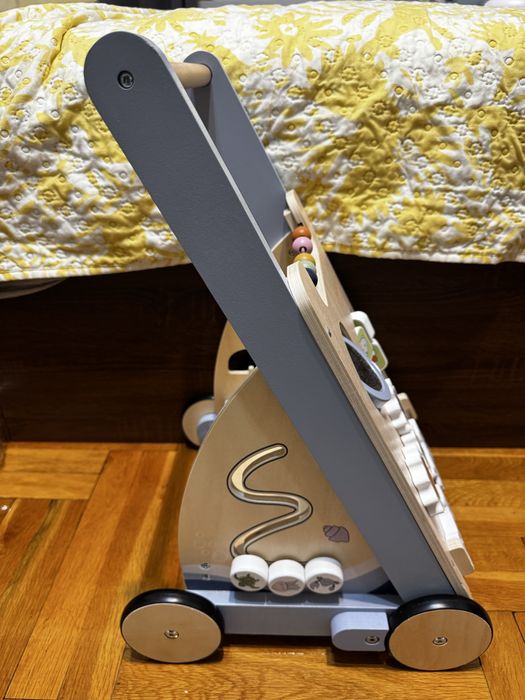 Дървена проходилка Hauck