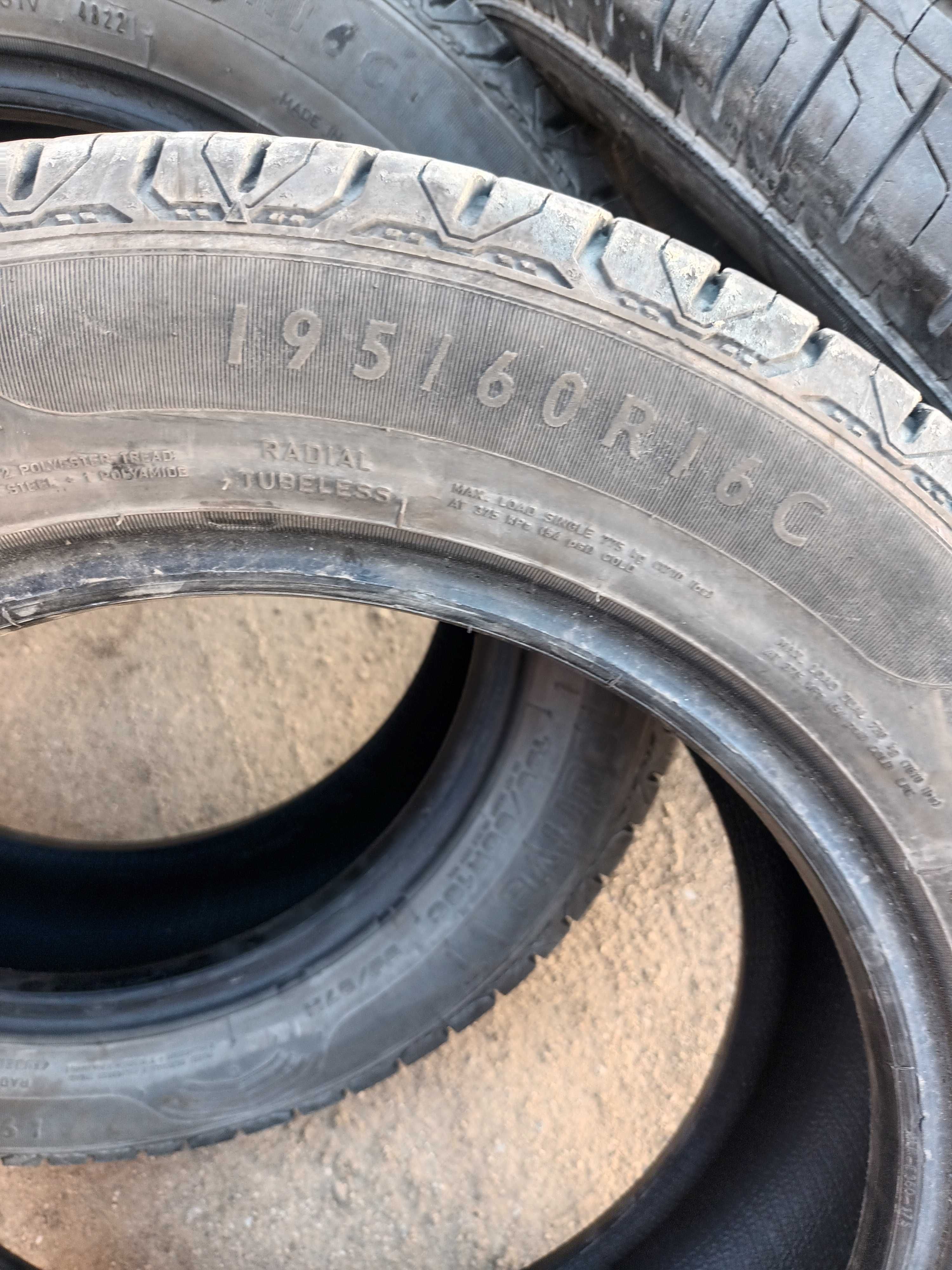 195 60 16 C Dunlop dot 22