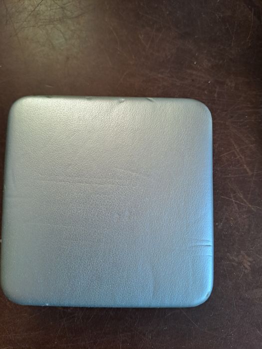 Продам монету с номиналом 500 тенге