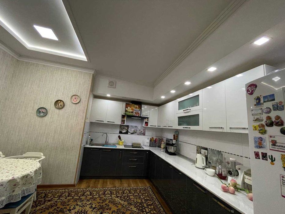 Продается 4х комнатная квартира новостройка Паркентский